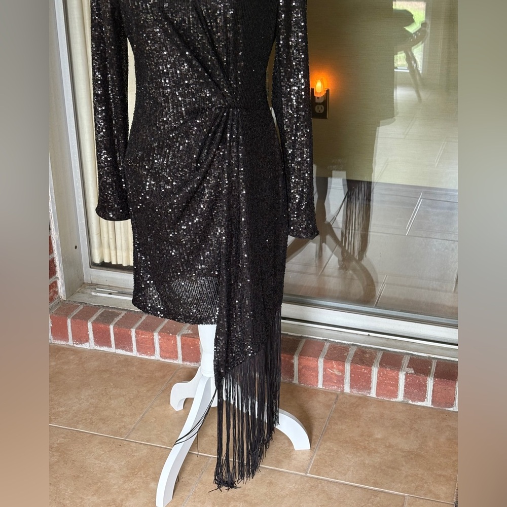 Belle Badgley Mischka Black Sequin Dress Size 8- Beautiful 😍 - Picture 4 of 7